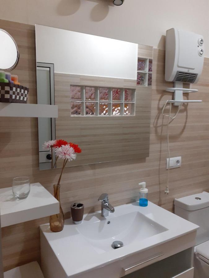 Loft Centrico Y Confortable Jerez de la Frontera Luaran gambar